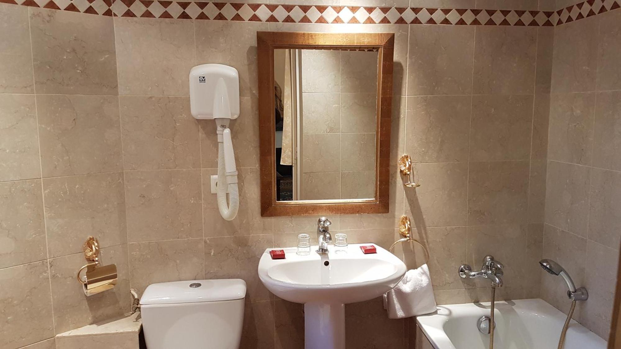 Cardinal Hotel Aix-en-Provence